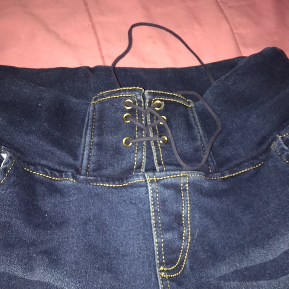 blue jeans 2 l/xl but are smaller then expected - Picture 3 of 5